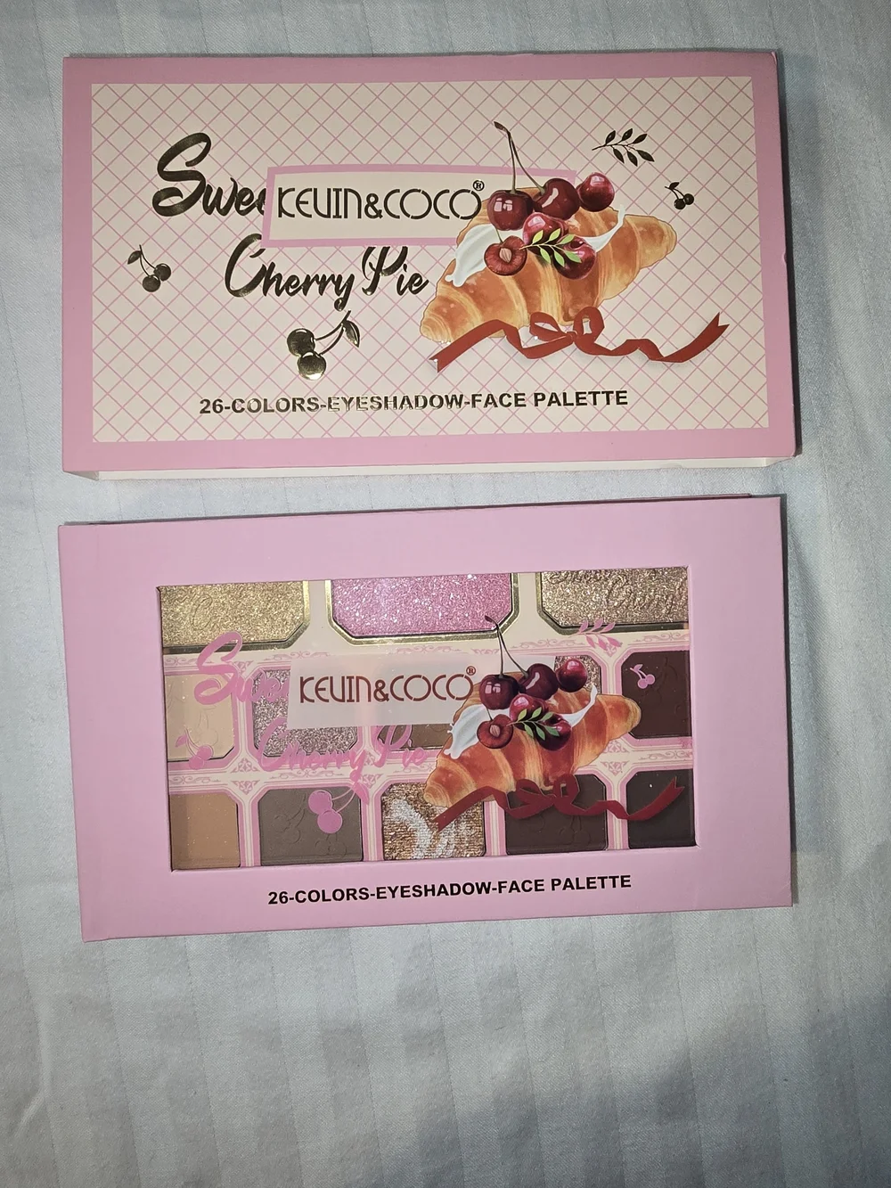 Sweet Cherry Pie 26-Color Eyeshadow Palette - Pink